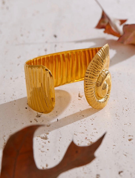 Bijoux en acier inoxydable : luxe accessible, qualité inaltérable
