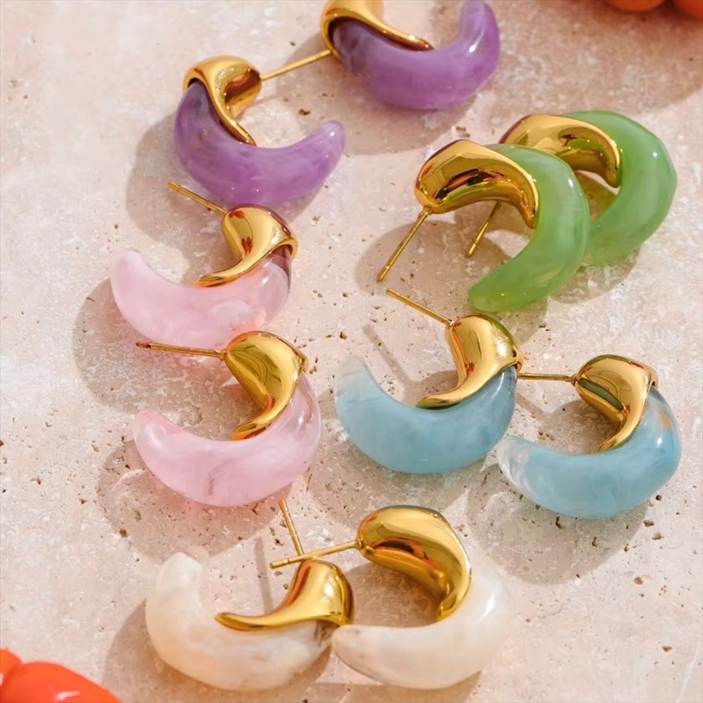 Boucles d'oreilles femmes en acier inoxydable avec pierres naturelles colorées pour un style élégant et moderne.
