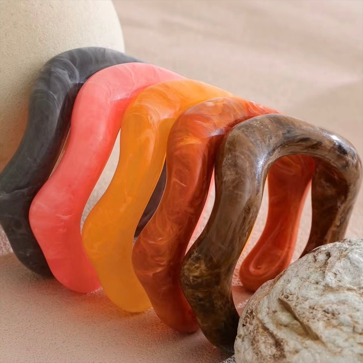 Bracelets jonc résine colorée femme, tendance moderne multicolore – Bijoux Prestige