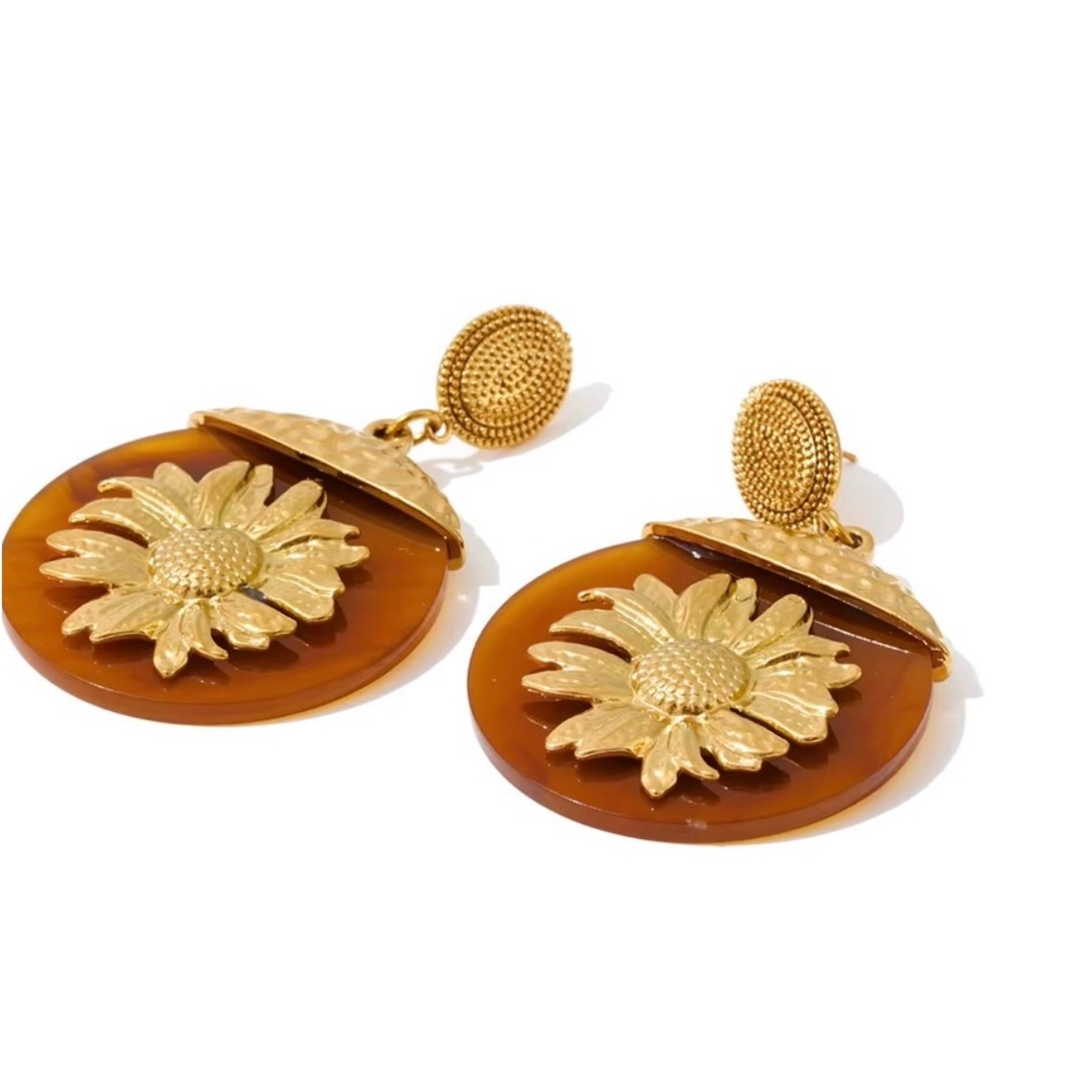 Boucles d’oreilles femme en résine ambre et fleur dorée – Bijoux Prestige