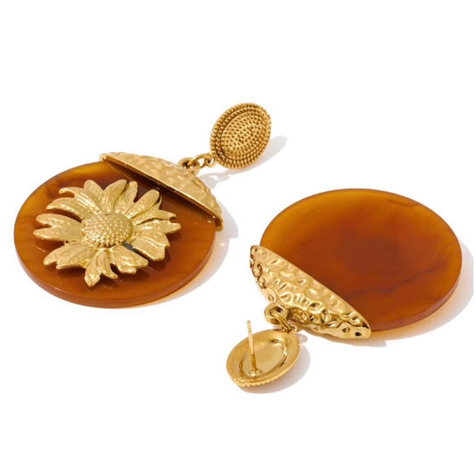 Boucles d’oreilles femme en résine ambre et fleur dorée – Bijoux Prestige