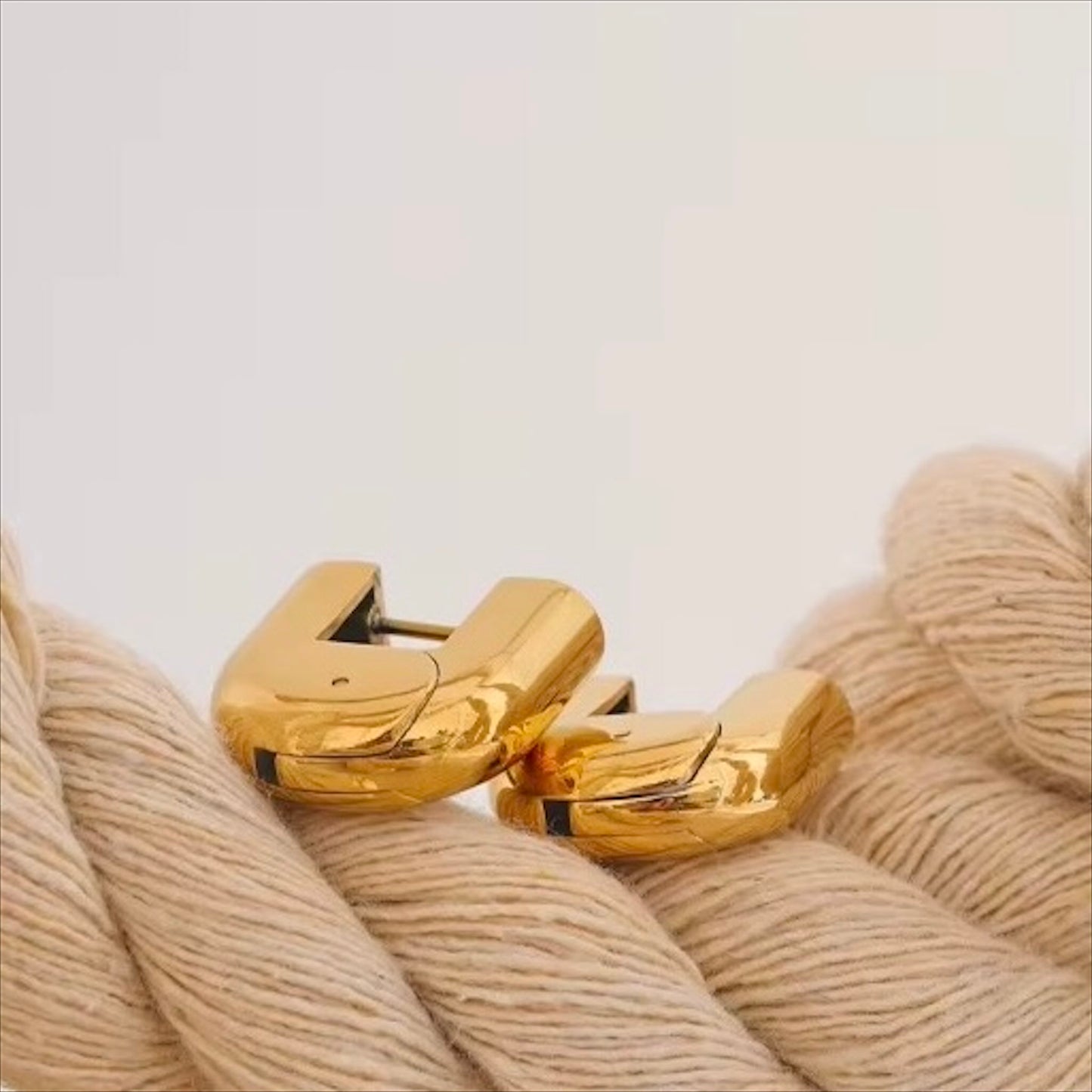 boucles-oreilles-geometriques-acier-inoxydable-dore-argente-bijoux-prestige