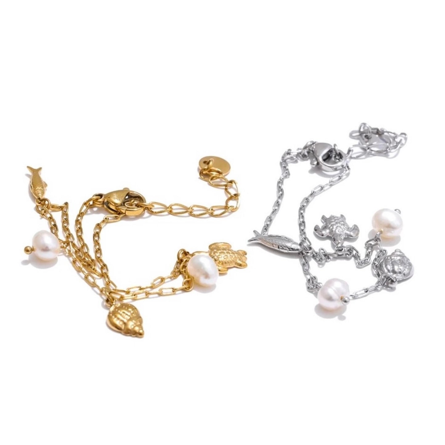 Bracelet doré en acier inoxydable avec breloques marines et perles naturelles, bijou fantaisie pour femme.